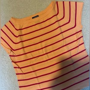 Gap Stretch lightweight sweater top. Light orange with hot pink stripes. Medium